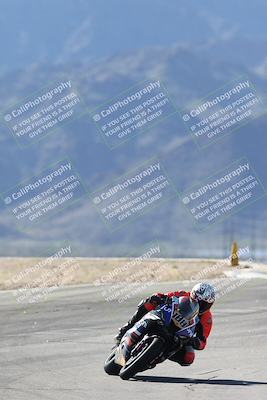 media/Jan-15-2026-Racers Edge (Thu) [[dfebeb70ab]]/2-A Group/Session 2 (Turns 9 and 8)/